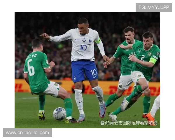 聚焦10号球星足球精神探寻绿茵传奇背后的热血与荣耀