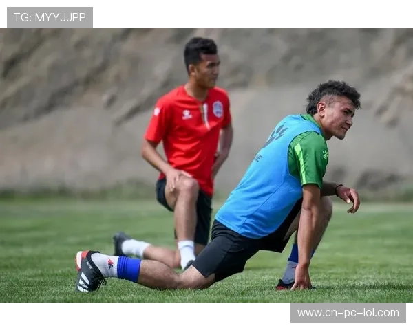 网红与足球球星收入差距揭秘：从社交媒体到绿茵场的财富之路