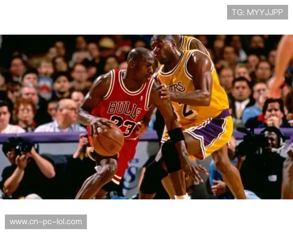 足球历史二十大球星排名解析 谁是足坛永恒的传奇之王