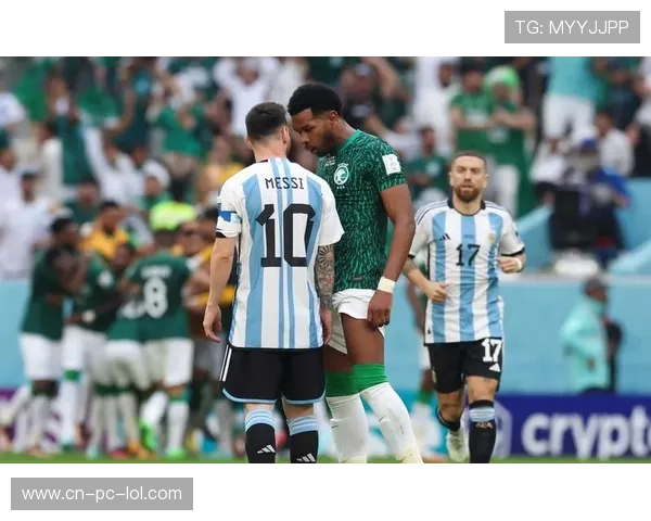 足球巨星鲜为人知的怪癖趣闻与独特赛场习惯揭秘